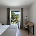 H4 3 Superior Hotel 3*