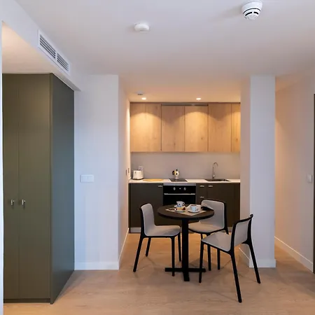 מלון H4 3 Superior