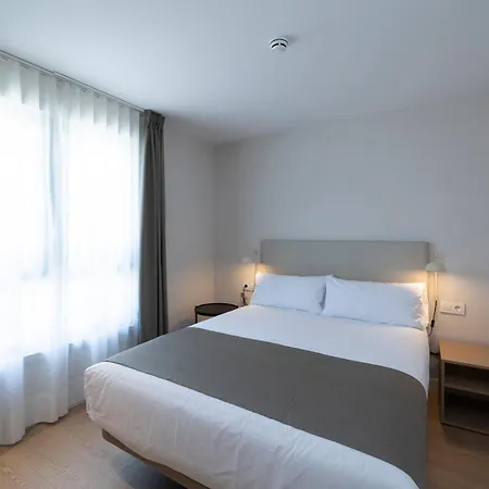 מלון H4 3 Superior 3*