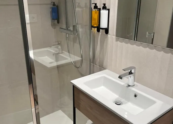 Hotel H4 3 Superior 3*